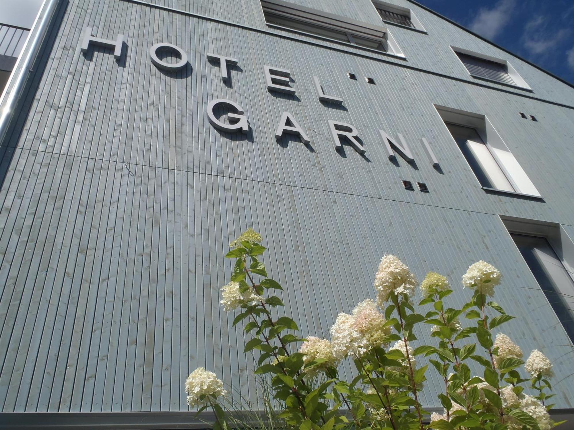 Hotel Traube Garni Kuttigen ภายนอก รูปภาพ